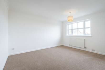 Fairview Close, Tonbridge, Image 5