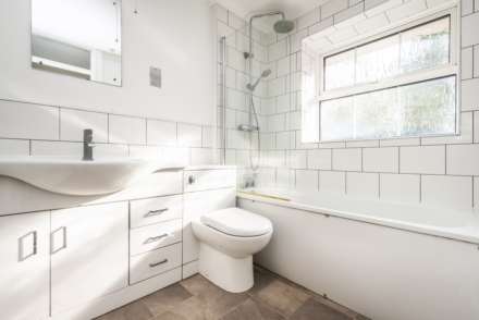 Fairview Close, Tonbridge, Image 8