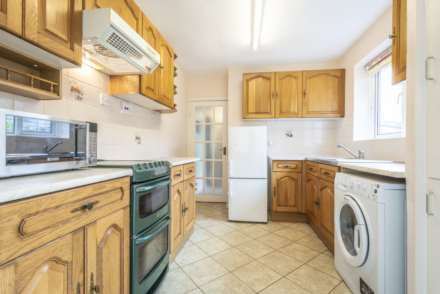 Cavendish Drive, Tunbridge Wells, Image 3