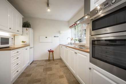 Great Bounds Drive, Southborough, Tunbridge Wells, Image 2