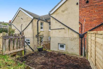 Baltic Road, Tonbridge (no chain), Image 11