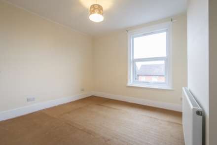 Baltic Road, Tonbridge (no chain), Image 6