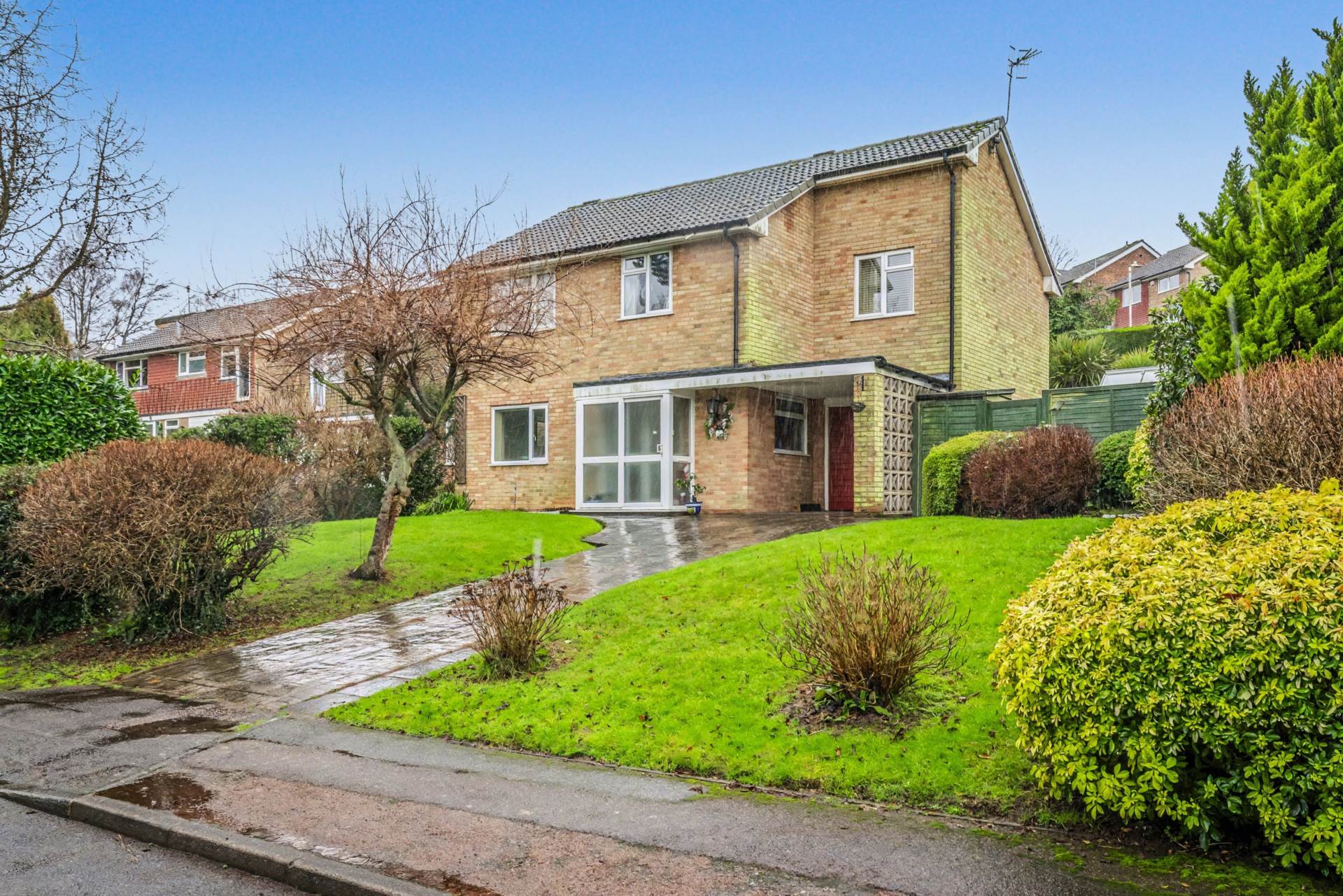 Andrews Close, Tunbridge Wells (no chain), Image 1