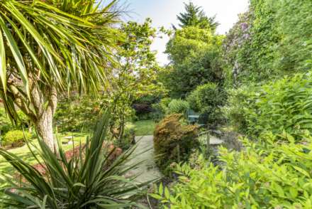 Andrews Close, Tunbridge Wells (no chain), Image 14