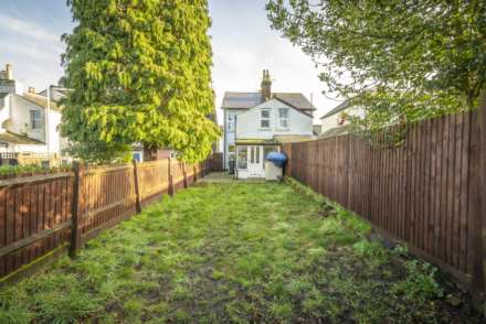 Stratford Street, Tunbridge Wells (large garden)