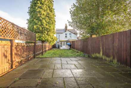 Stratford Street, Tunbridge Wells (large garden), Image 10
