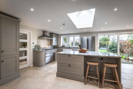 Bounds Oak Way, Southborough, Tunbridge Wells, Image 3