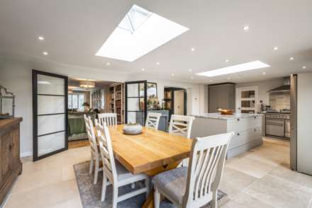 Bounds Oak Way, Southborough, Tunbridge Wells, Image 6