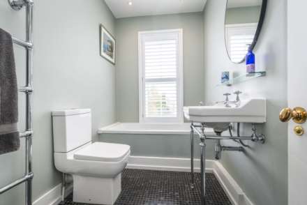 London Road, Southborough, Tunbridge Wells (no chain), Image 12