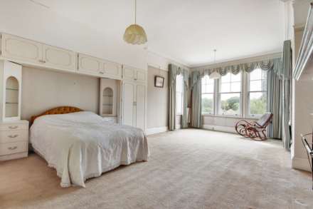 Boyne Park, Tunbridge Wells (no chain), Image 11