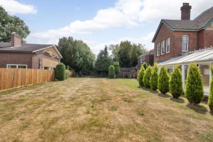 Boyne Park, Tunbridge Wells (no chain), Image 27