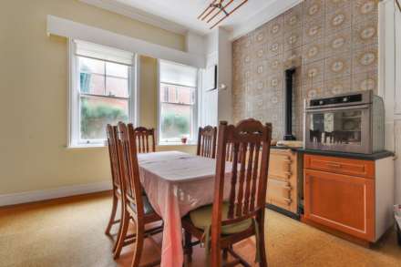 Boyne Park, Tunbridge Wells (no chain), Image 7