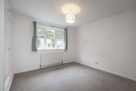 Broadmead, Tunbridge Wells (no chain), Image 6