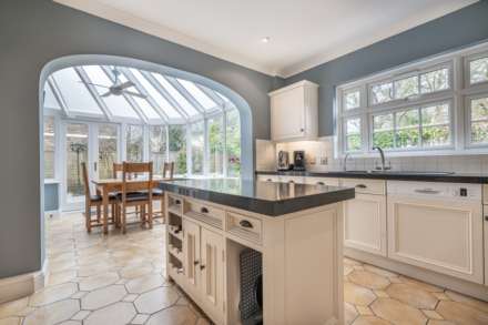 Huntleys Park, Tunbridge Wells (complete chain), Image 2