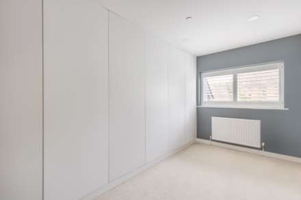 Phoenix Yard, Tunbridge Wells (no chain), Image 10