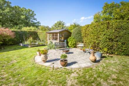 Eridge Road, Groombridge (no chain), Image 21