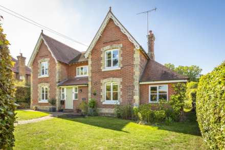 Eridge Road, Groombridge (no chain), Image 24
