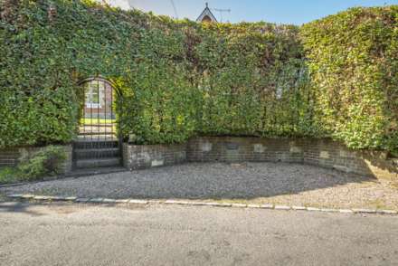 Eridge Road, Groombridge (no chain), Image 26