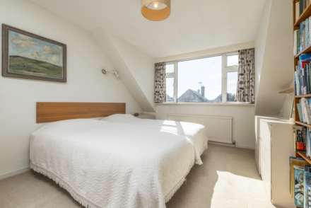 Smythe Close, Southborough, Tunbridge Wells (no chain), Image 11