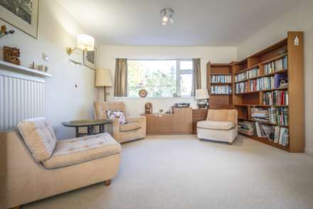 Smythe Close, Southborough, Tunbridge Wells (no chain), Image 4