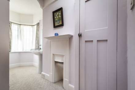 Yew Tree Road, Southborough, Tunbridge Wells (no chain), Image 14