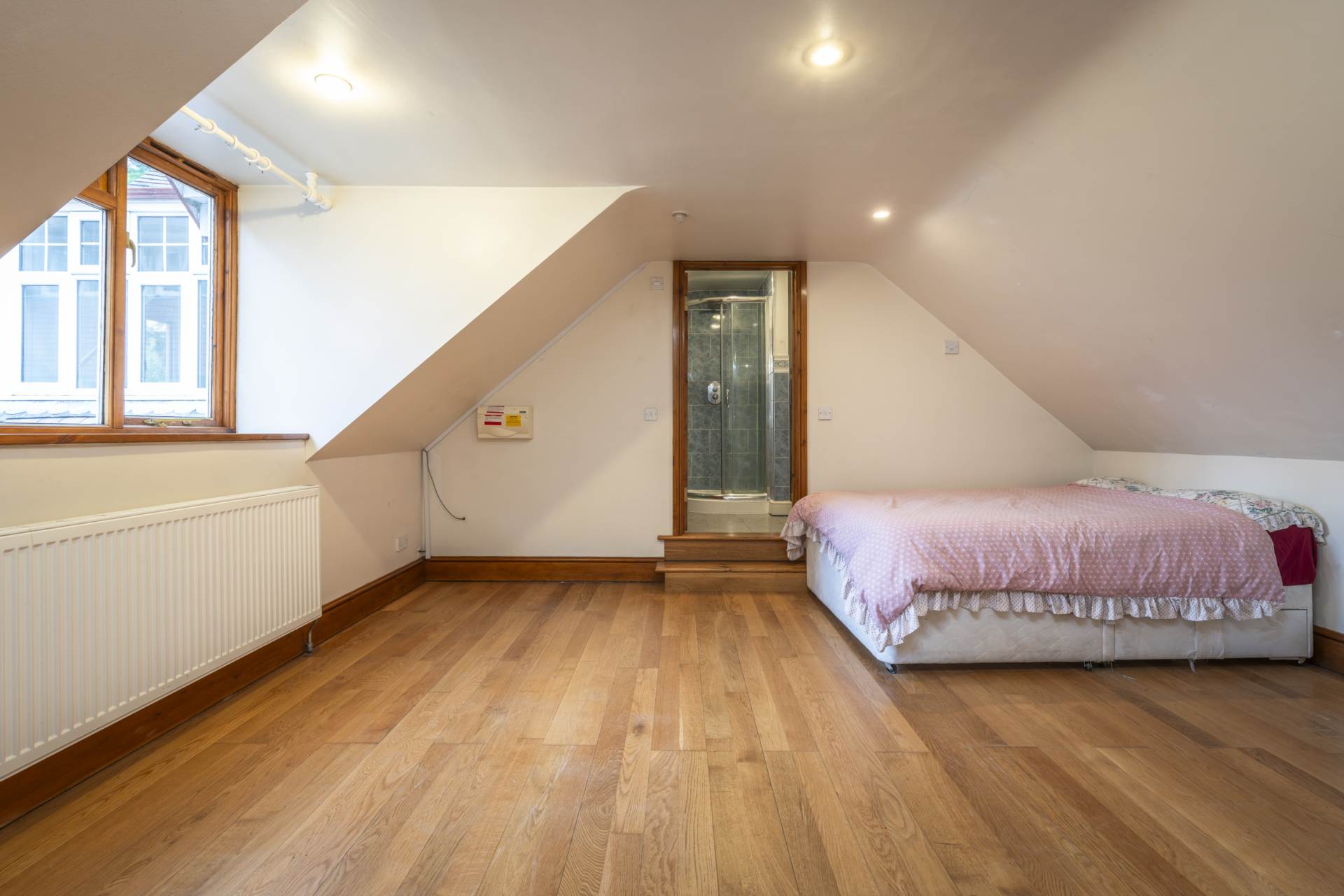 Pembury Road, Tunbridge Wells (no chain), Image 13