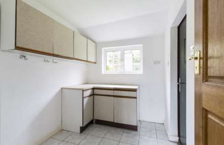 Powdermill Close, Tunbridge Wells (no chain), Image 3
