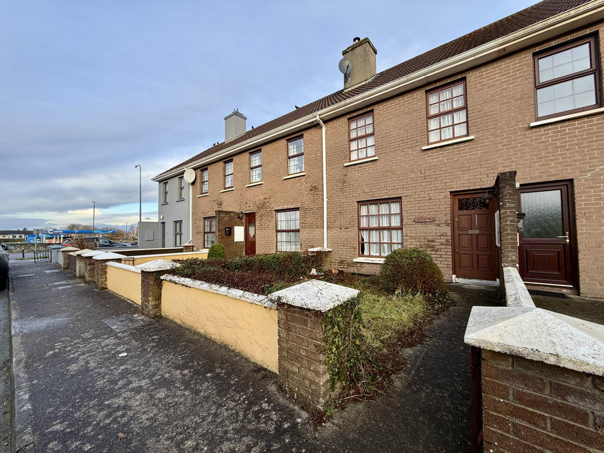 12 Oakdale, Park Road, Killarney