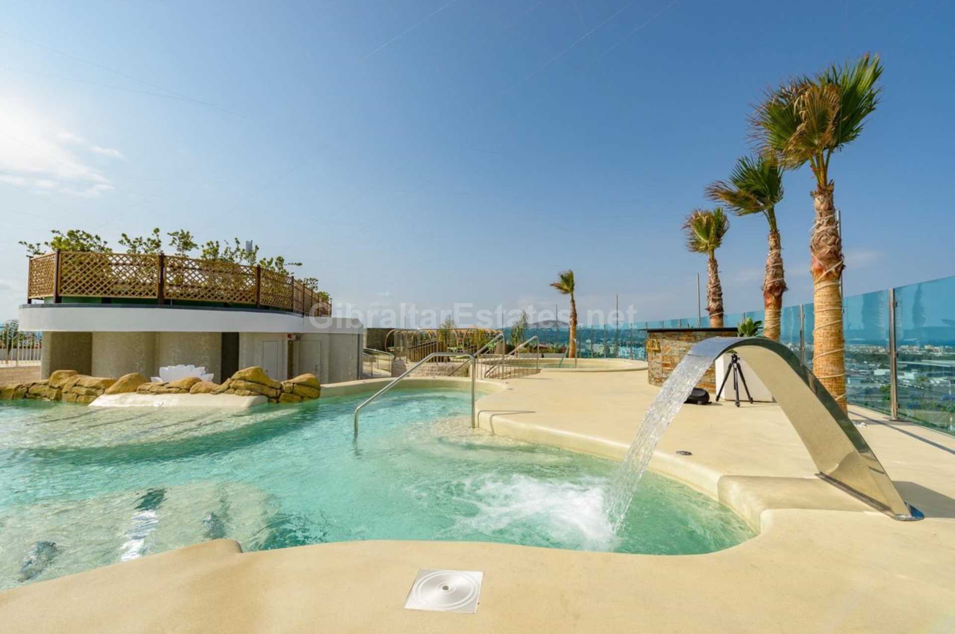 Ocean Spa Plaza, Image 9