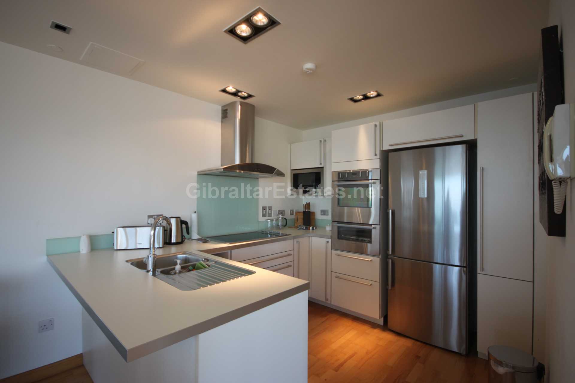 Penthouse - Royal Ocean Plaza, Image 8