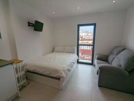 The Residence, Image 2