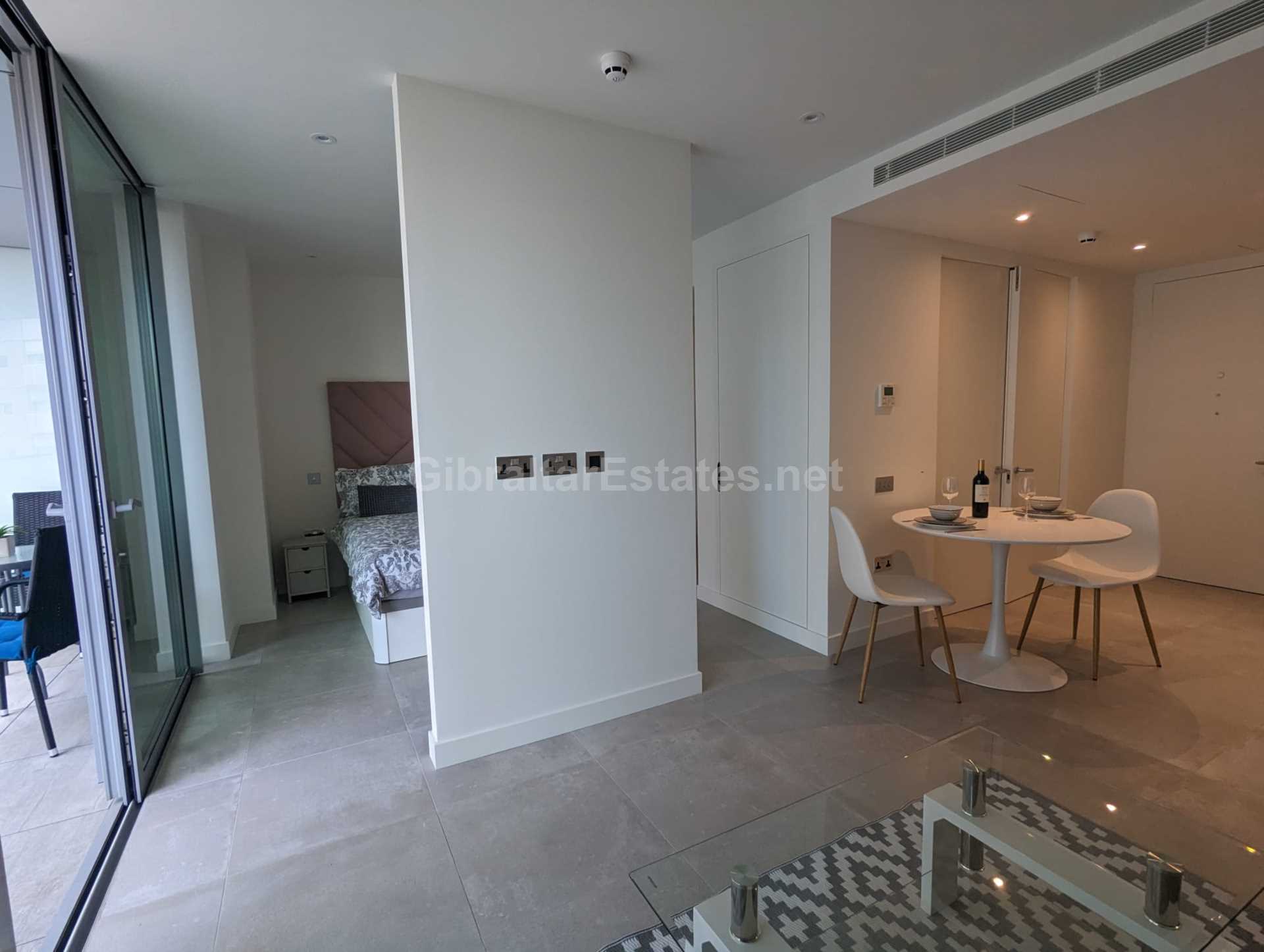 Eurocity Carrara, Image 1