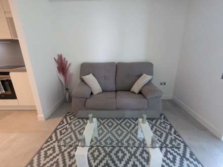 Eurocity Carrara, Image 5