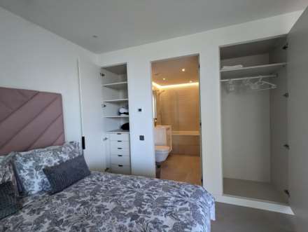 Eurocity Carrara, Image 6