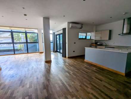 4 Bedroom Apartment, The Anchorage