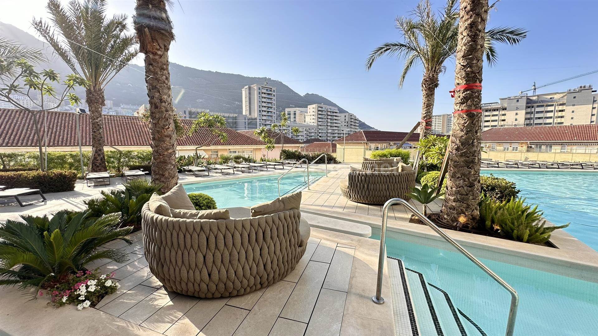 Carrara Europort, Town Area, Image 5