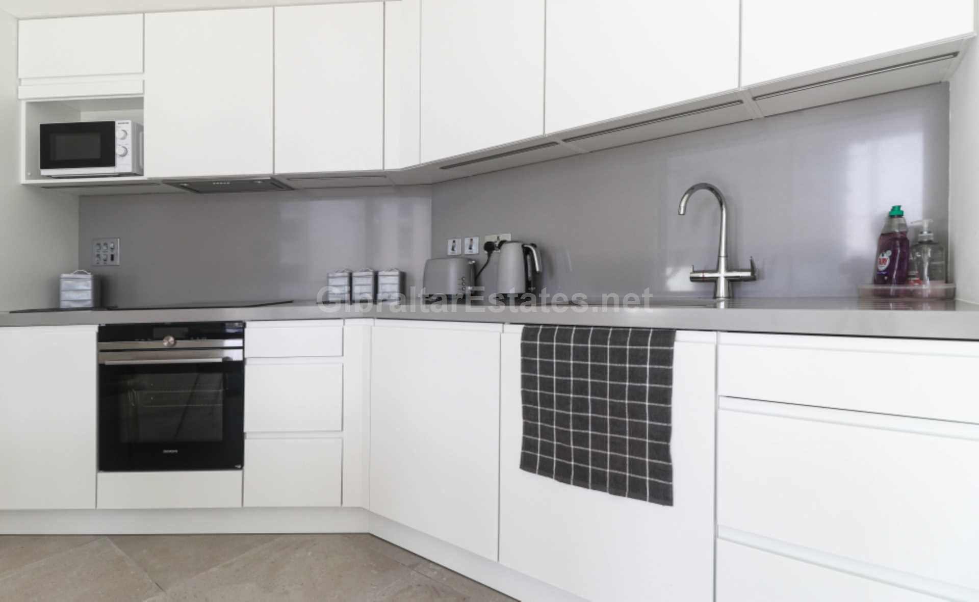 Eurocity Carrara, Image 5