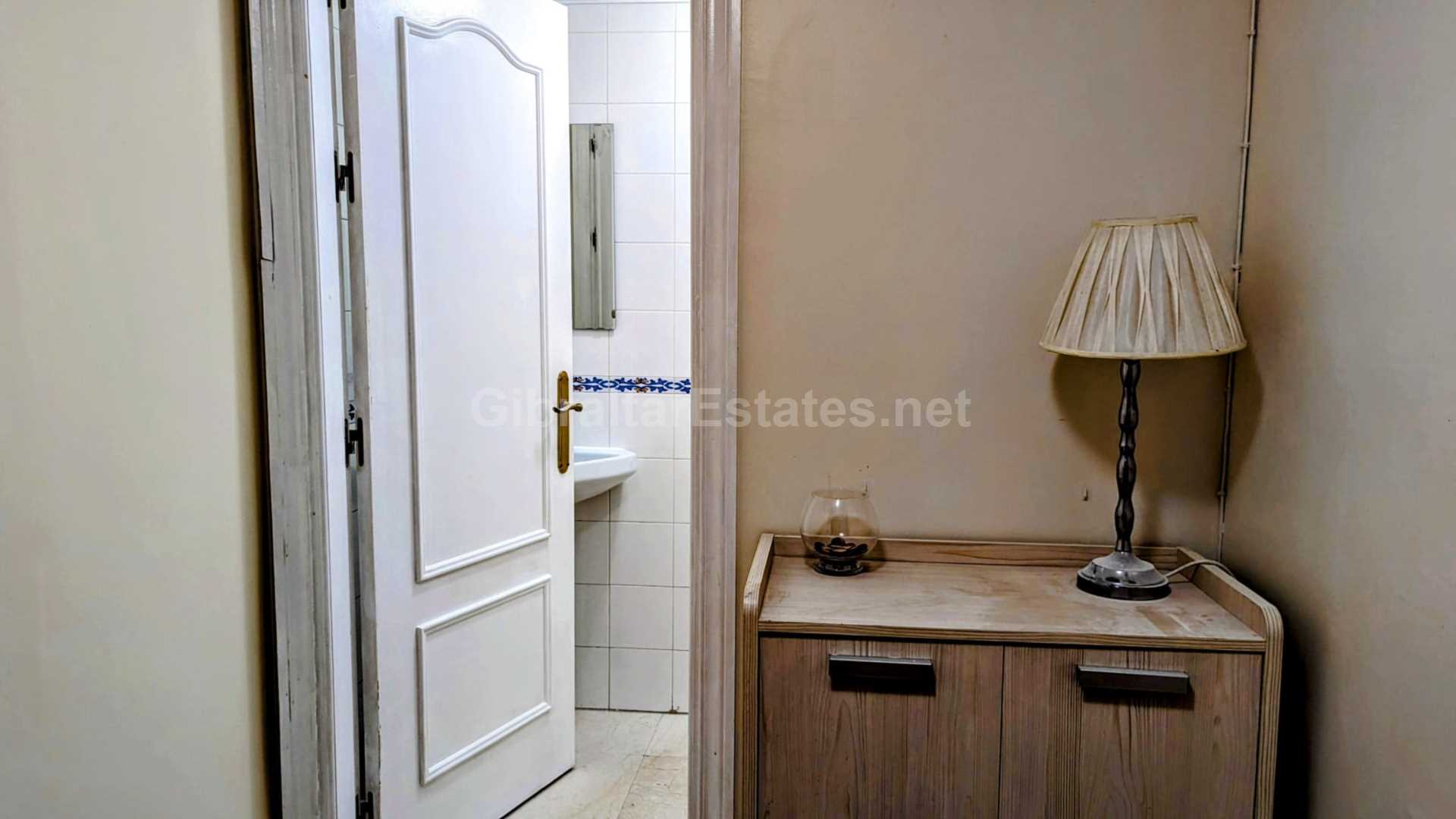 Portland House, Image 10