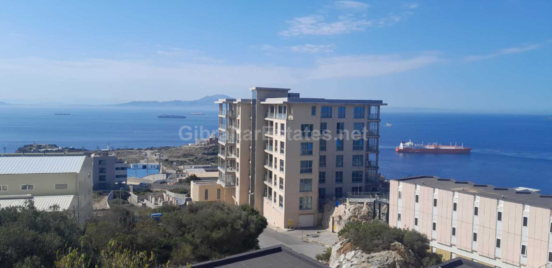 Clifftop House, Image 1