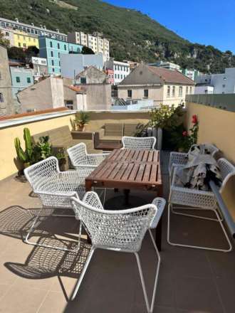 Tarik Views, Image 9
