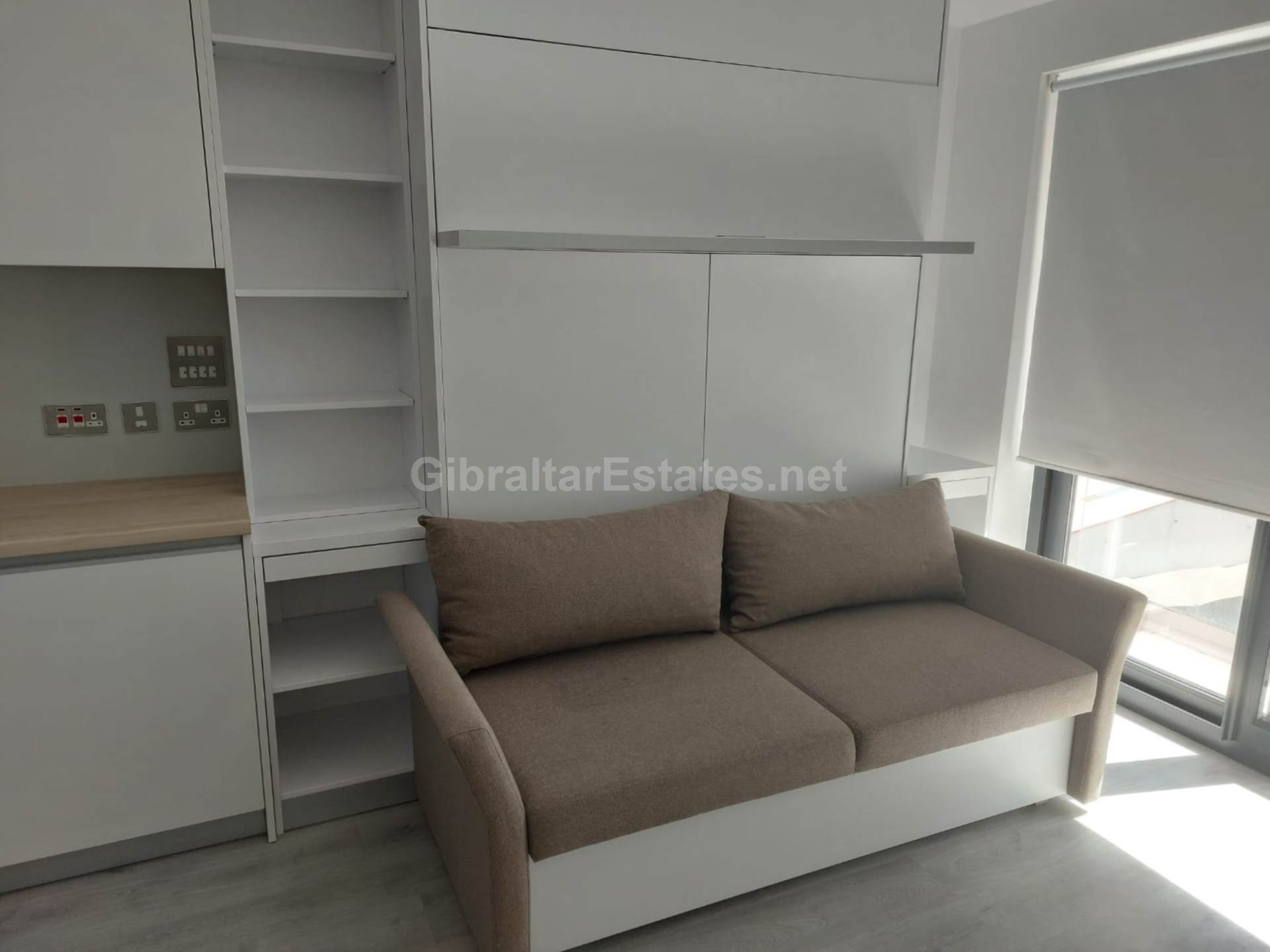 The Hub, Image 4