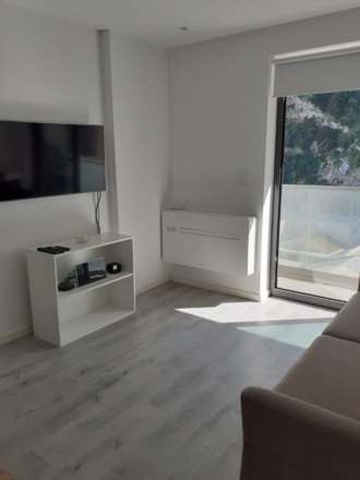 The Hub, Image 3