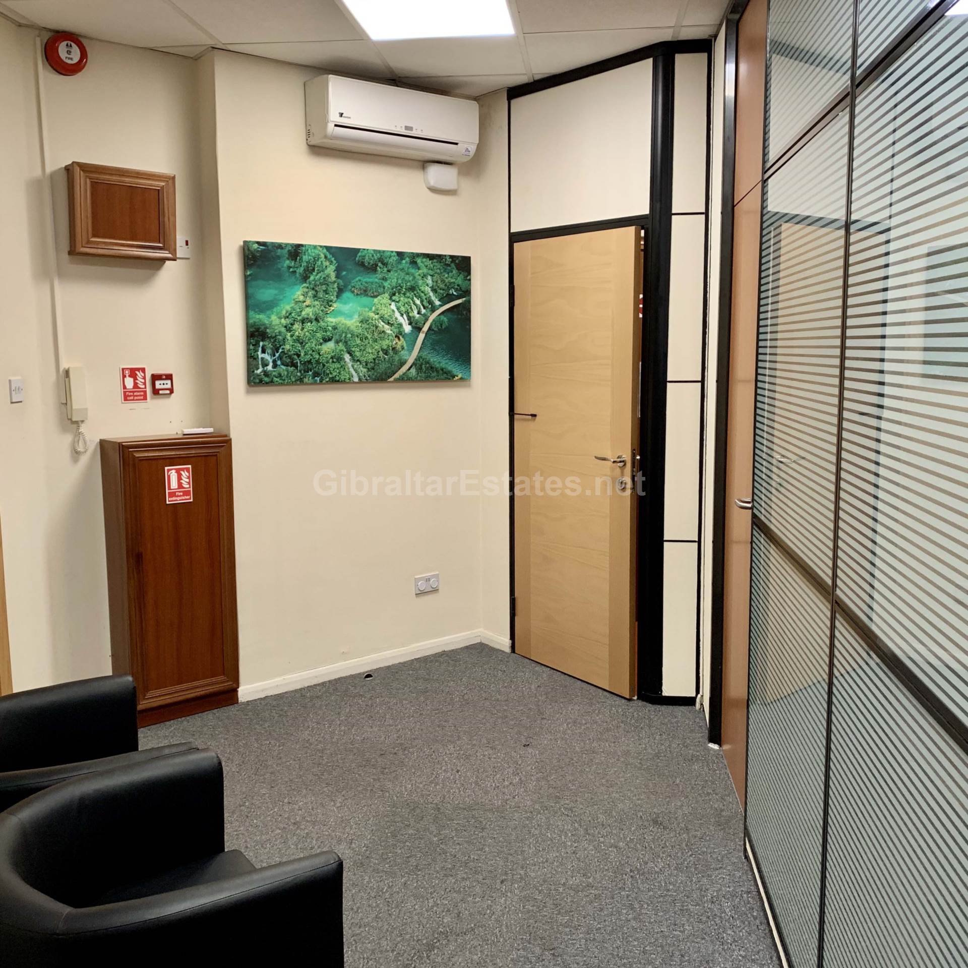 Watergardens Commercial Suite, Image 2