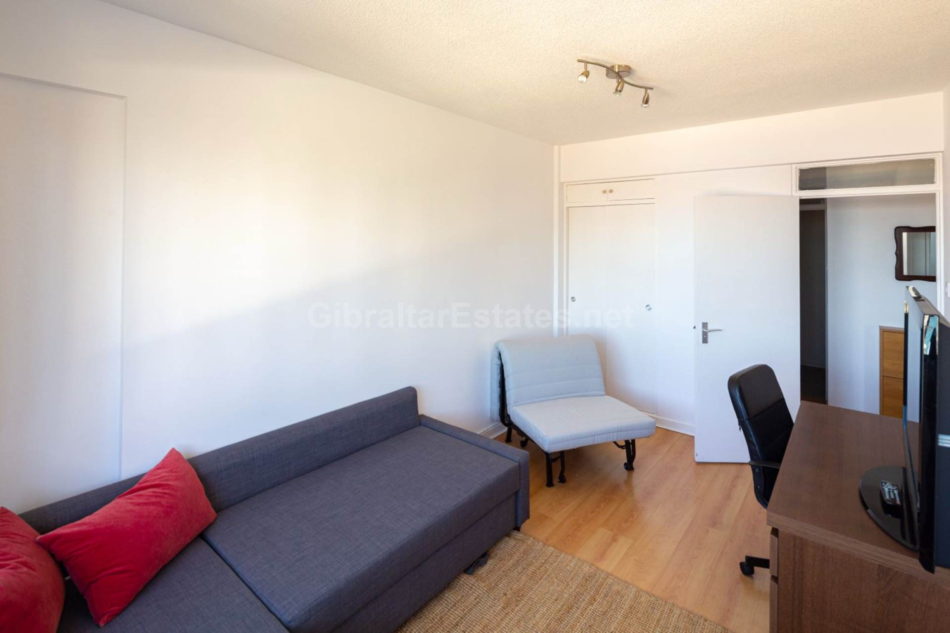 Marina Court, Image 14