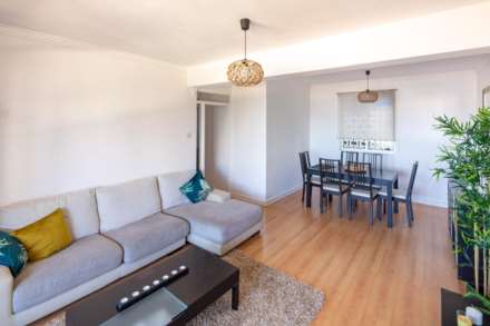 Marina Court, Image 7