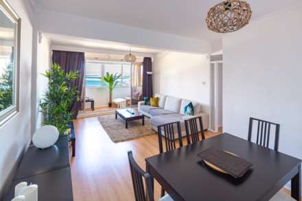 Marina Court, Image 8