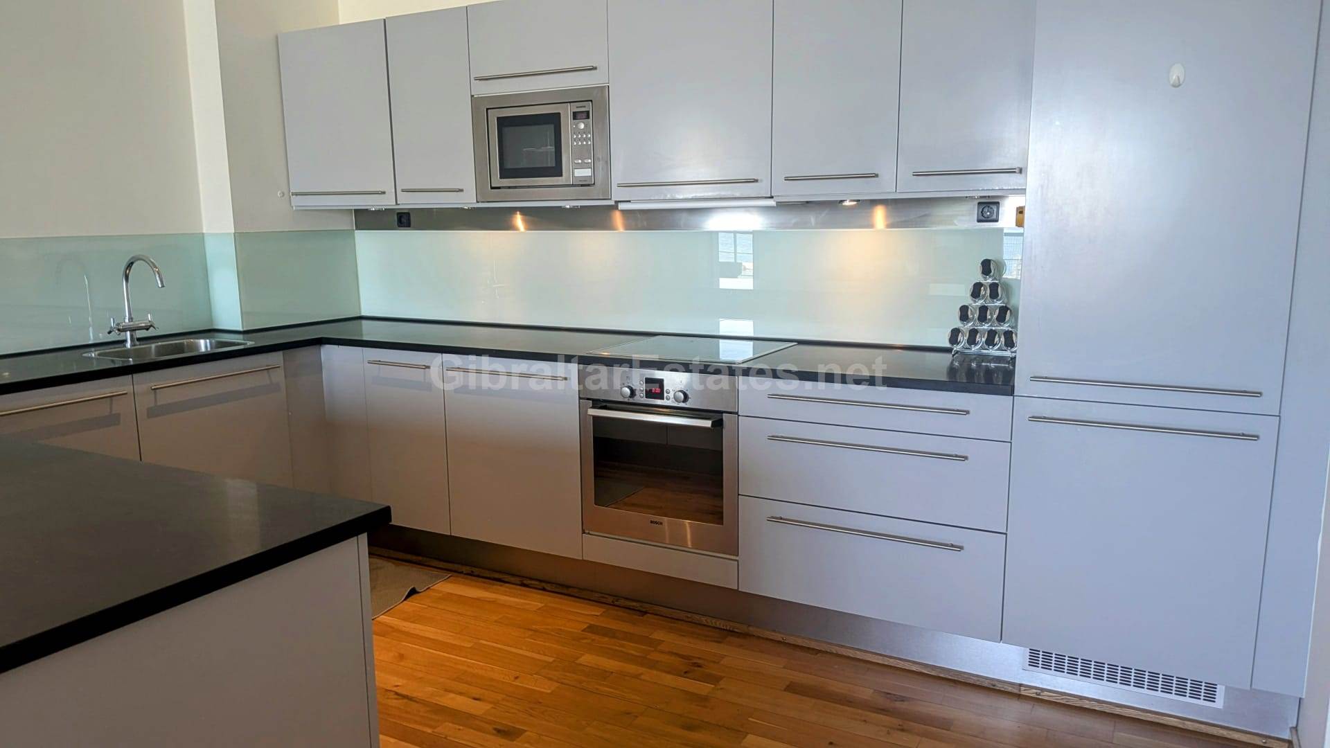 Atlantic Suites, Image 7