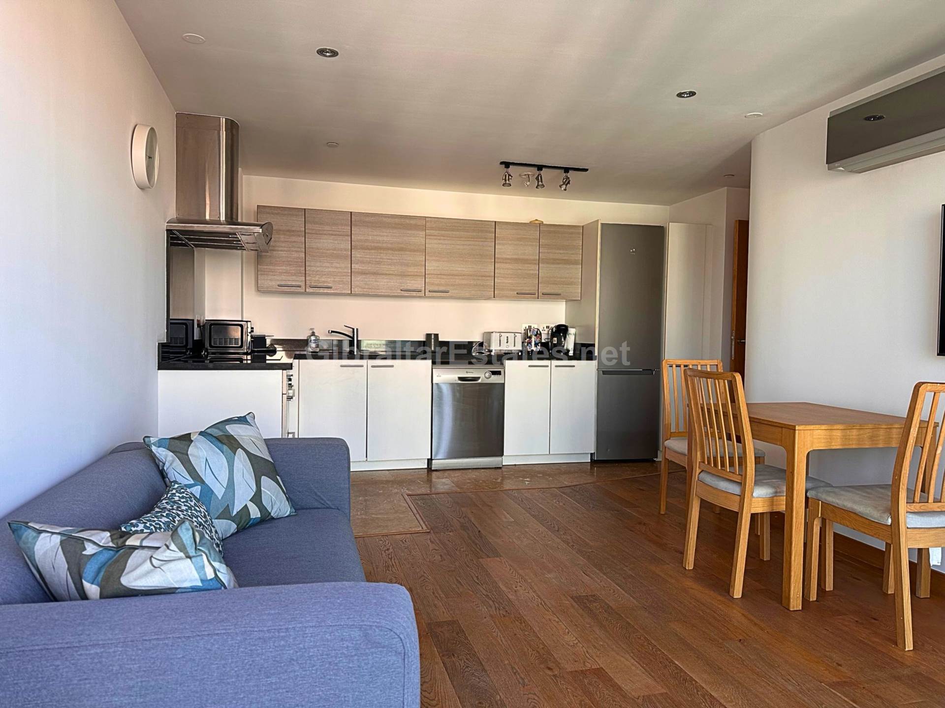 Majestic |Ocean Village, Image 2