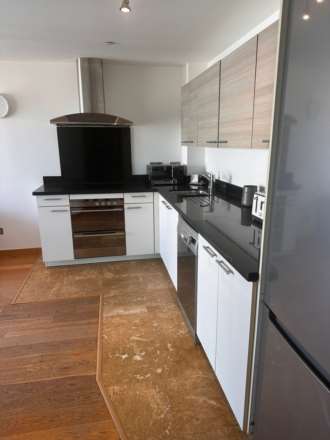 Majestic |Ocean Village, Image 3