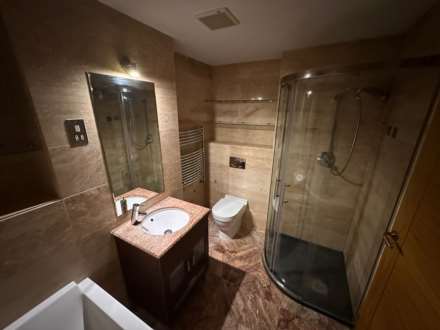 Majestic |Ocean Village, Image 5